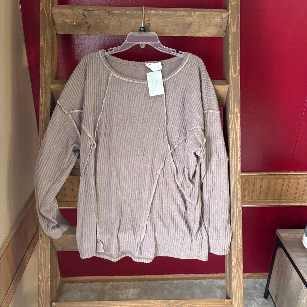 Ribbed Knit Sweater in Taupe